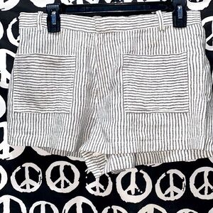 BOY.. BAND OF  OUTSIDERS  GINGHAM SHORTS SZ 2 GREY/WHITE STRIPE